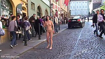 Flashing Exhibitionists In Public - Naked Babes On The Streets