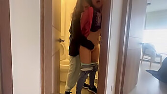 Aunt'S Bathroom Becomes A Steamy Playground For Lesbian Fingering And Humping