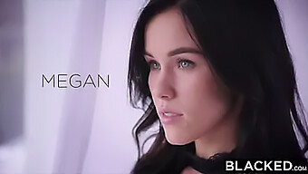 Megan Rain, Bu Irklararası Videoda Mandingo Tarafından Yüzüne Sikişiyor