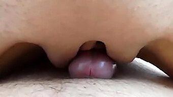 Squirting In Einem Selbstgemachten Video