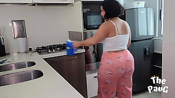 Il Video Di Sesso In Cucina Di Una Giovane Coppia