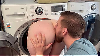 Redhead Stepsister Gets A Rough Creampie In The Washing Machine